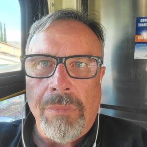 Meet your Posher, Jon